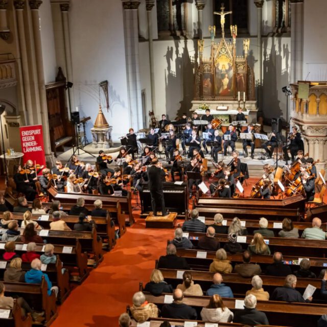 #EndPolioNow hieß es kürzlich in Braunschweig: Die fünf #Rotary Clubs der Stadt haben in der St. Johannis-Kirche ein Benefizkonzert organisiert, bei dem das Jugend-Sinfonie-Orchester der Städtischen Musikschule Braunschweig gespielt hat, um Spenden zur Bekämpfung von Polio zu sammeln. Mir war es eine Freude, meinen Club durch Fotos zu unterstützen.#berufsfotograf #imagefotos #fotoshooting #Eventfotografie #B2BPhotography #businessfotografie #webseitenfotografie #werbefotos #niedersachsen #fotograf #foto #VisualStorytelling #braunschweig #hannover