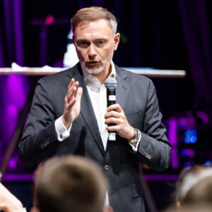 Bundesfinanzminister Christian Lindner FDP beim Wahlkampf in Braunschweig