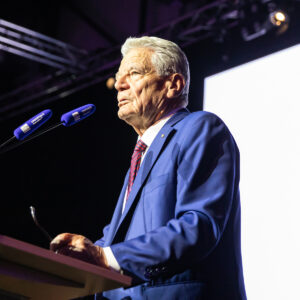 Alt-Bundespräsident Joachim Gauck Rede bei Mansfeld-Löbbecke-Stiftung Braunschweig