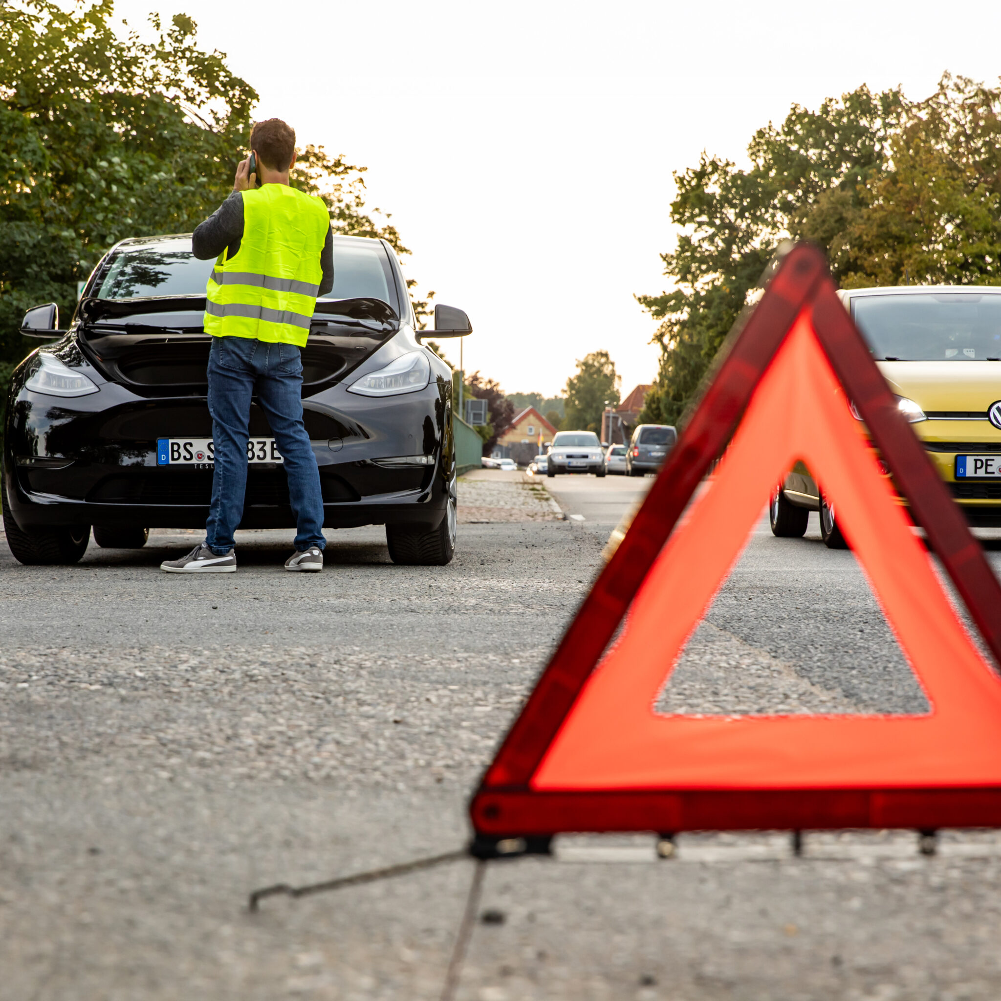 Tesla Panne – Pressefoto für Clarios (ehemals Varta) in Hannover, europaweit veröffentlicht