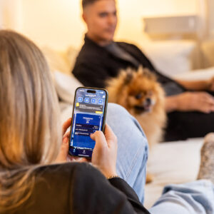 Smart-Home Heizungssteuerung für WOBCOM – moderne Technikfotografie